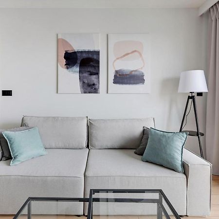 Grand Apartments - Bastion Walowa Modern Apartament グダニスク エクステリア 写真
