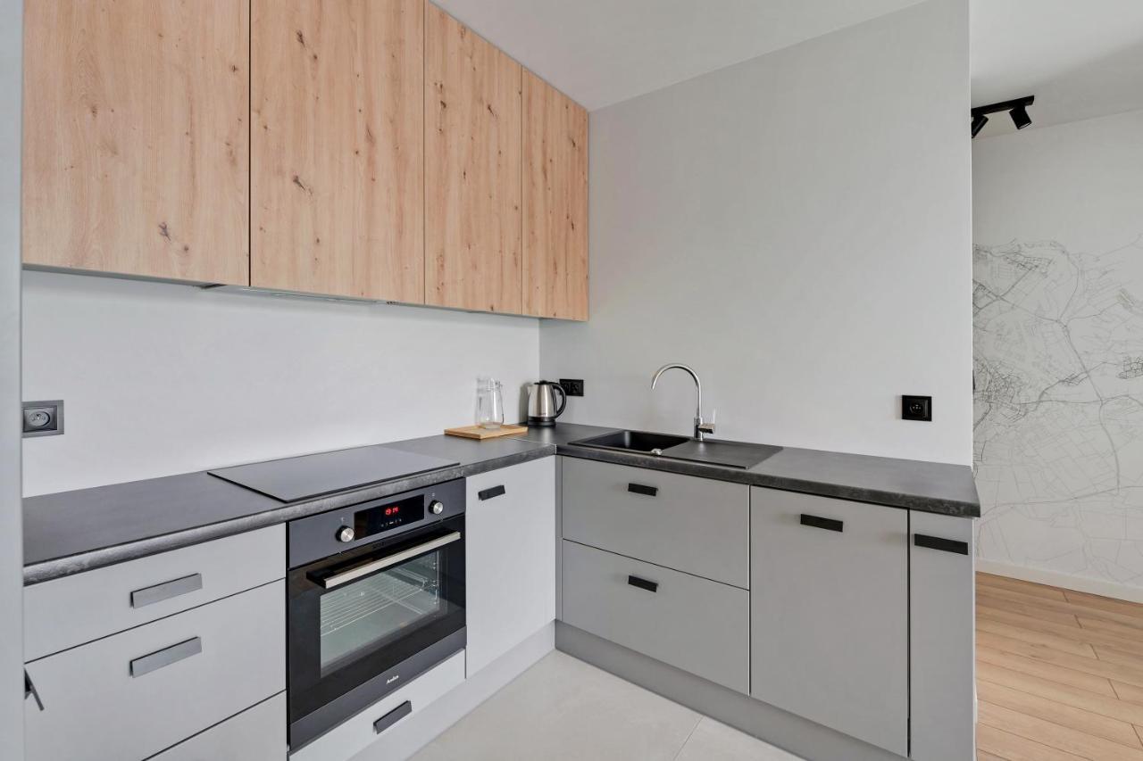 Grand Apartments - Bastion Walowa Modern Apartament グダニスク エクステリア 写真